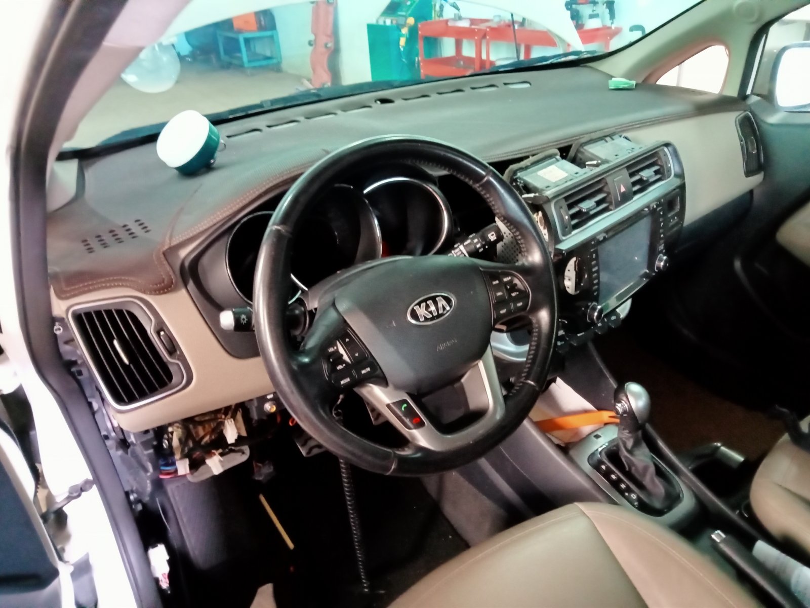 Sửa lỗi kỹ thuật kia Rio và honda Acura