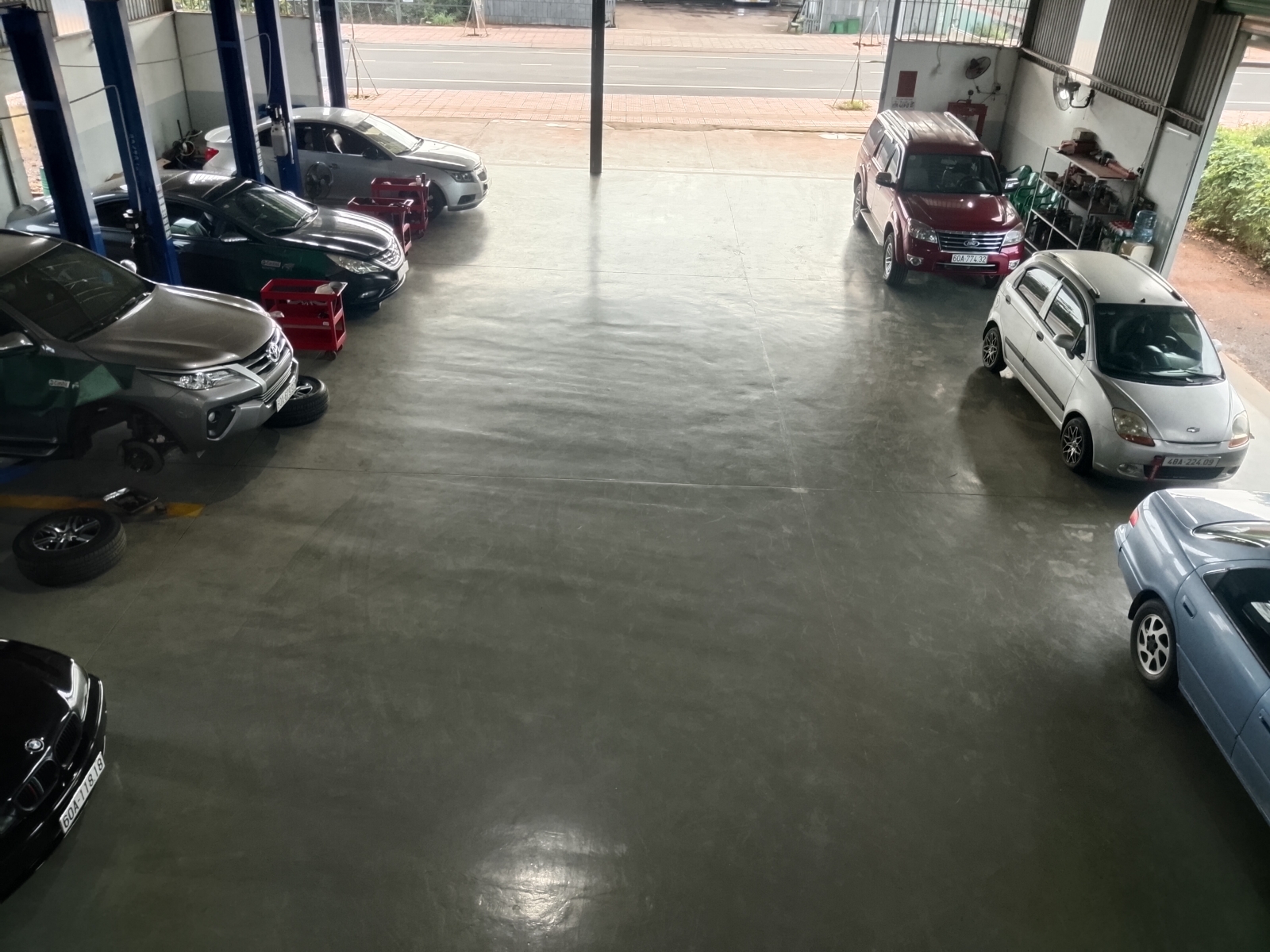 ngày mới công việc mới